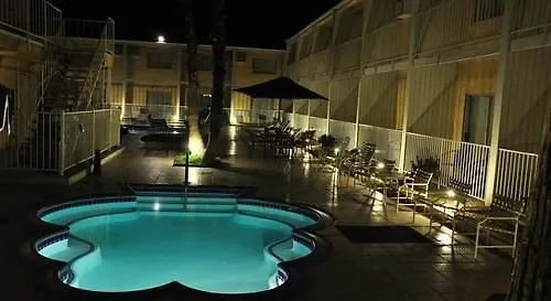 Delos Reyes Palm Springs 2*,