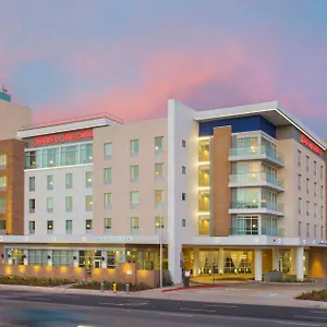 *** Hotel Hampton & Lax Stati Uniti